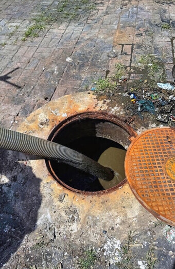 https://armadaleplumber.com.au/uploads/2025/06/blocked-drains-256136.jpg